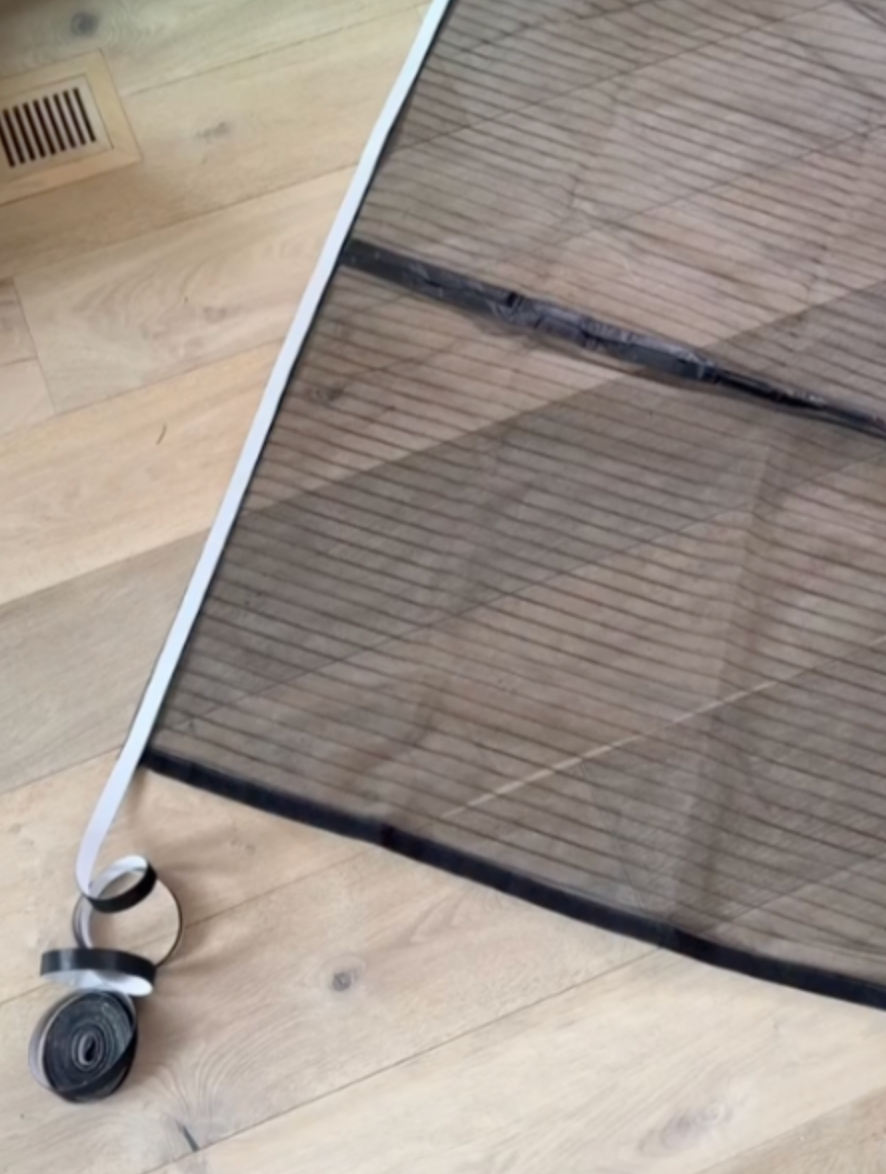 Solina™ Magnetic Screen Door